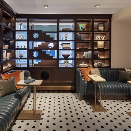 The Algonquin Hotel Times Square, Autograph Collection-3